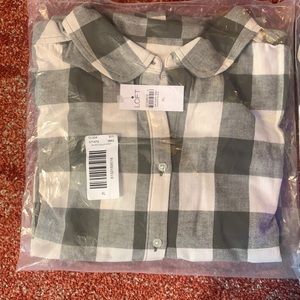 And Taylor locked women’s roundcolor button down